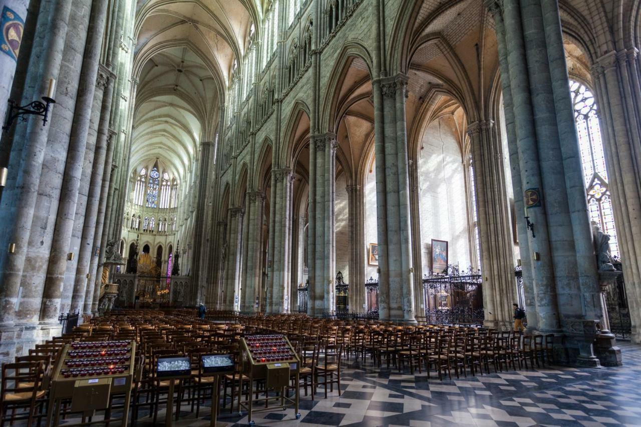 Le Quai Amienois - Nid Douillet Moderne Face A La Cathedrale Appartement Amiens Buitenkant foto